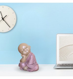  close-up of the alma air diffuser tank to show its capacity