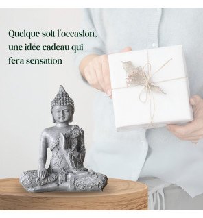  mise en scène de la statue bouddha sur un meuble d’entrée pour accueillir avec sérénité