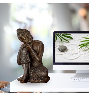 statue bouddha thai penseur zen'light posée sur une étagère