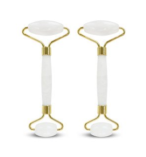 duo d’accessoires beauté pour le visage dans une ambiance zen et apaisante