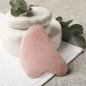 Gua sha en quartz rose