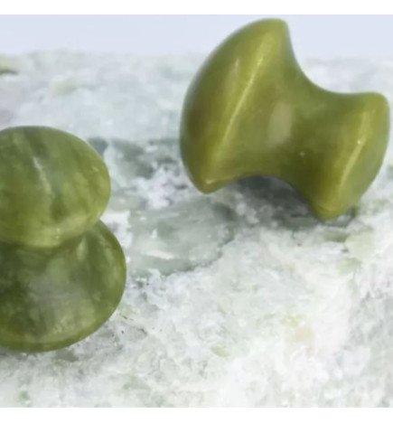 Champi Gua Sha en pierre de jade vert