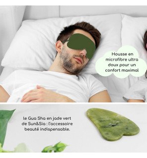 détail du kit bien-être avec pierre de jade et masque yeux pour rituel beauté
