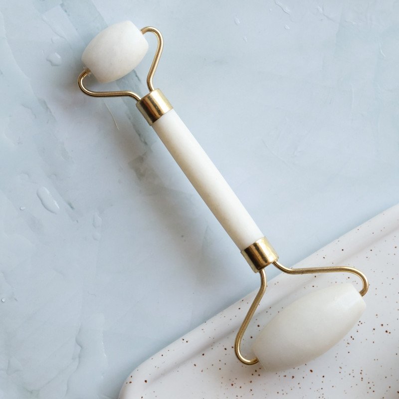 Masseur roller en pierre de jade blanc Masseur roller en pierre de jade blanc