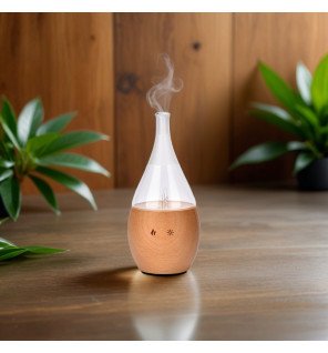 détail du diffuseur en bois bolea mettant en avant la qualité de la verrerie soufflée