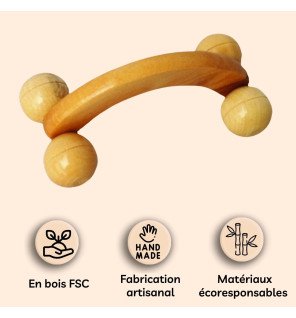 vue sur la texture lisse et la finition soignée des outils de massage en bois