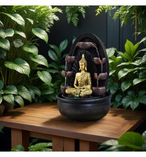  vue rapprochée sur la statue de bouddha méditant avec détails du visage serein