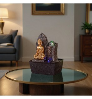  fontaine d'intérieur installée dans un coin détente avec plantes vertes