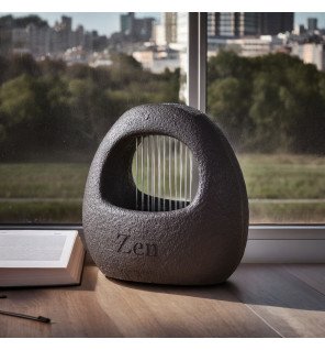  fontaine cesta placée sur un bureau pour favoriser la concentration et la détente