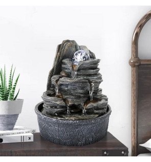  mise en scène de la fontaine luberon dans un intérieur moderne pour favoriser la détente