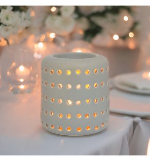  détail du brûle-parfum coliseo montrant la finesse de la céramique et la finition mate