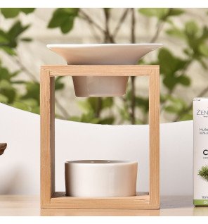  arum diffuseur posé près de plantes vertes pour une ambiance naturelle