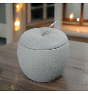  vue latérale du brûle-parfum mettant en avant sa forme arrondie