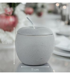  brûle-parfum utilisé avec une huile essentielle pour créer une ambiance relaxante