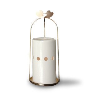  brûle-parfum inspiration en situation de détente avec lumière tamisée