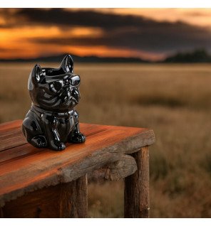  ambiance cocooning avec le brûle-parfum allumé en soirée