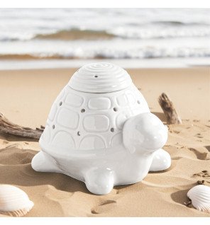  détail du brûle-parfum franklin montrant la texture mate de la céramique blanche