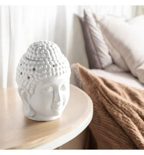  ambiance relaxante avec le brûle-parfum blanc et des senteurs apaisantes