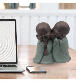  trio de bonzes assis pour une ambiance zen dans le salon