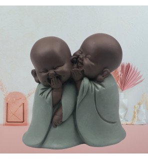  bonzes chuchote placés dans un coin lecture pour favoriser la détente