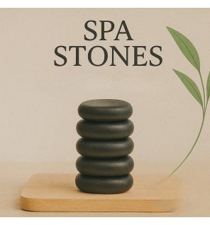  vue rapprochée d’une pierre de basalte humide prête à l’emploi