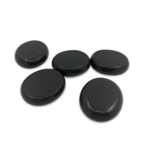  composition harmonieuse de pierres chaudes sun&sia avec accessoires de massage pour une ambiance spa