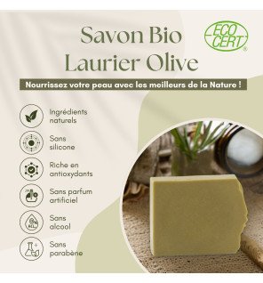  savon solide bio découpé en tranches pour montrer sa texture douce et crémeuse