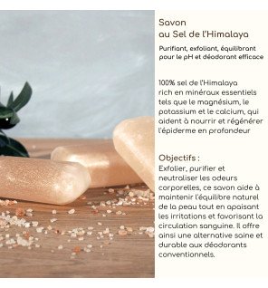  savon exfoliant humide prêt à être utilisé sur une peau mixte