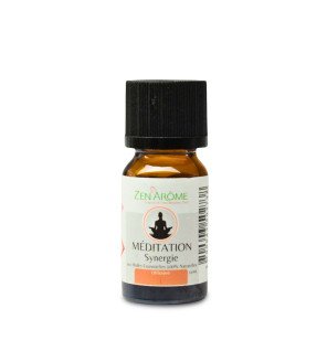  synergie méditation 10 ml utilisée lors d'une séance de méditation dans une pièce lumineuse