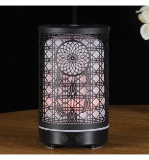  vue rapprochée sur le réservoir du diffuseur d’huiles essentielles