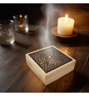  détail du réservoir ouvert prêt à accueillir quelques gouttes d’huile essentielle