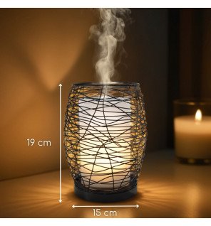  diffuseur volupsia en gros plan sur sa texture bois et son design élégant