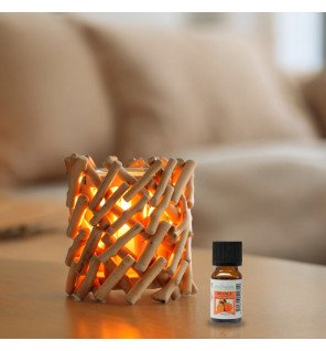  détail de la matière lisse et brillante du diffuseur d’huiles essentielles calorya n°7