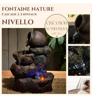  vue rapprochée de l'écoulement d'eau relaxant sur les différents niveaux de la fontaine