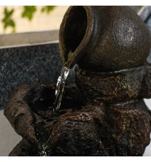  fontaine d'intérieur installée dans un coin lecture pour une atmosphère apaisante