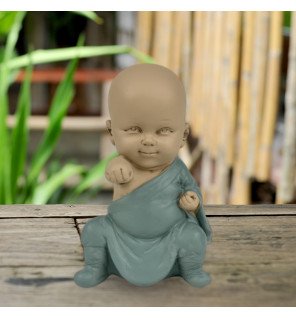  détail du visage paisible de la statue gongfu 3 dans une ambiance relaxante