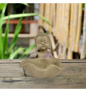  statue bouddha devant un lotus en résine finition mate