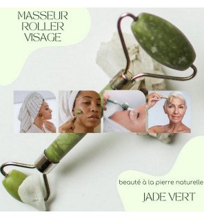 vue rapprochée des accessoires de massage en bois pour le corps posés sur une serviette douce
