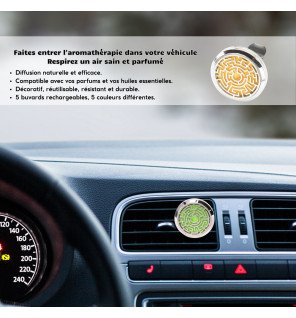  ambiance zen dans l’habitacle avec le diffuseur en action et lumière douce