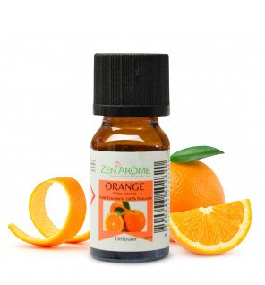  huile essentielle orange douce utilisée en diffusion dans un salon lumineux pour purifier l’air