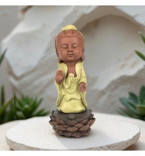  porte-encens en céramique avec finition mate et détails soignés